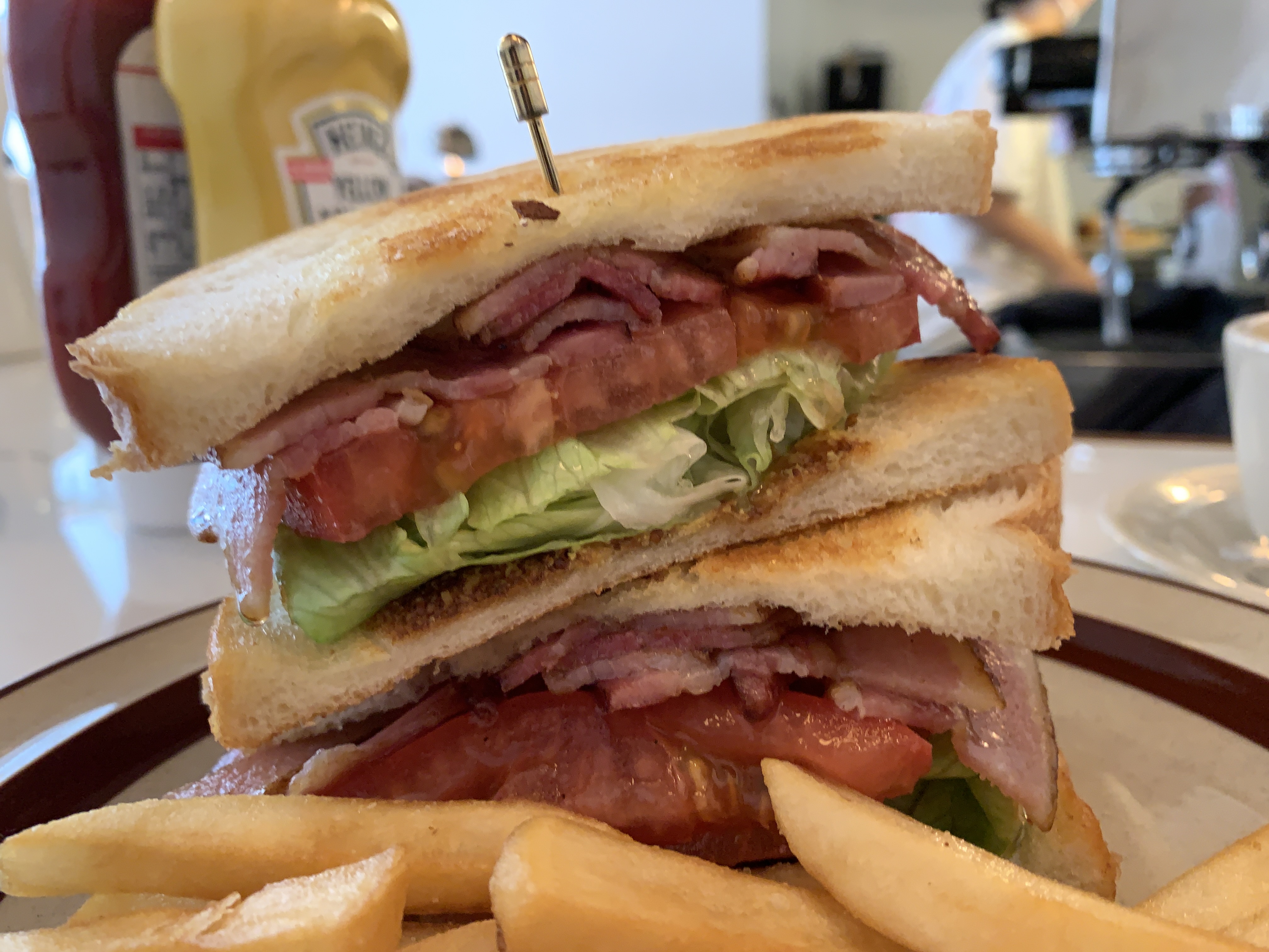 【蔵前】美味しいパンが食べられる店はどこ?住民のおすすめベスト3!McLean OLDFASHIONED DINER